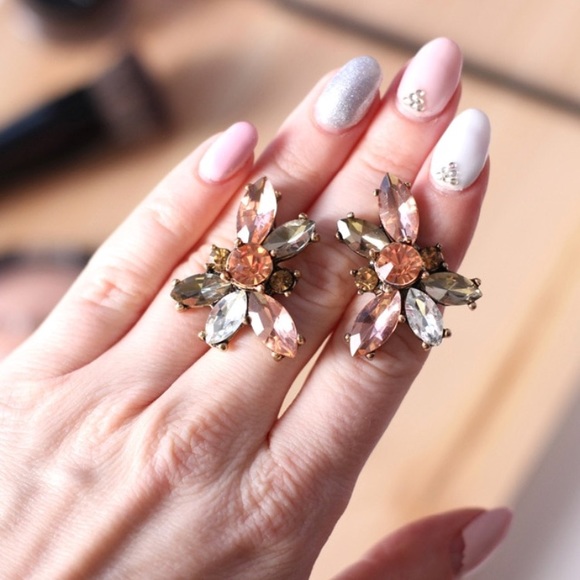 Lush Style Finds Jewelry - Just In! 🆕 DANICA Crystal Statement Earrings